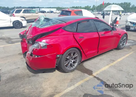 2021 Tesla Model S Plaid Tri Motor All-Wheel Drive из США, поврежденный, VIN 5YJSA1E69MF439987